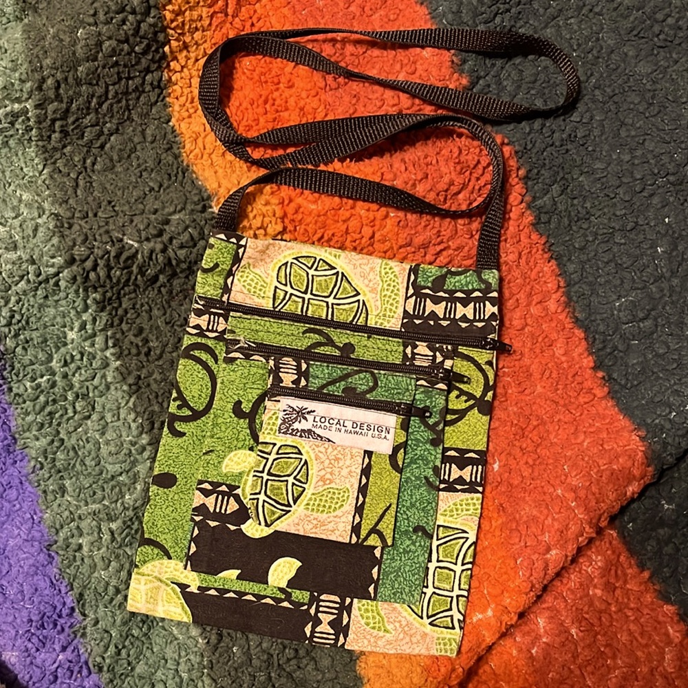 Local Design Made in Hawaii Crossbody Bag